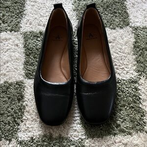 Aquatalia Women's Black Leather Loafers